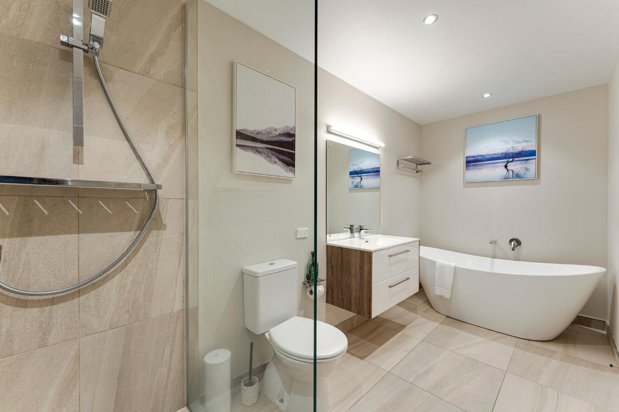 Queenstown Lake And Mountain View Retreat Free Wifi Free Street Parking Eksteriør billede